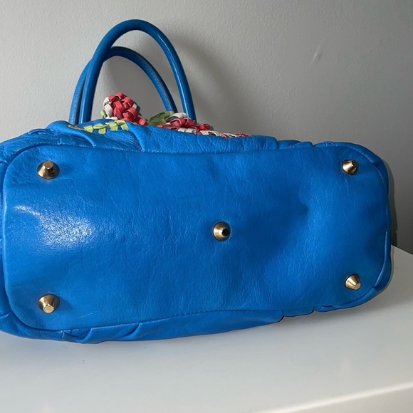Isabella Fiore Blue Floral Shoulder Bag - Picture 5 of 13